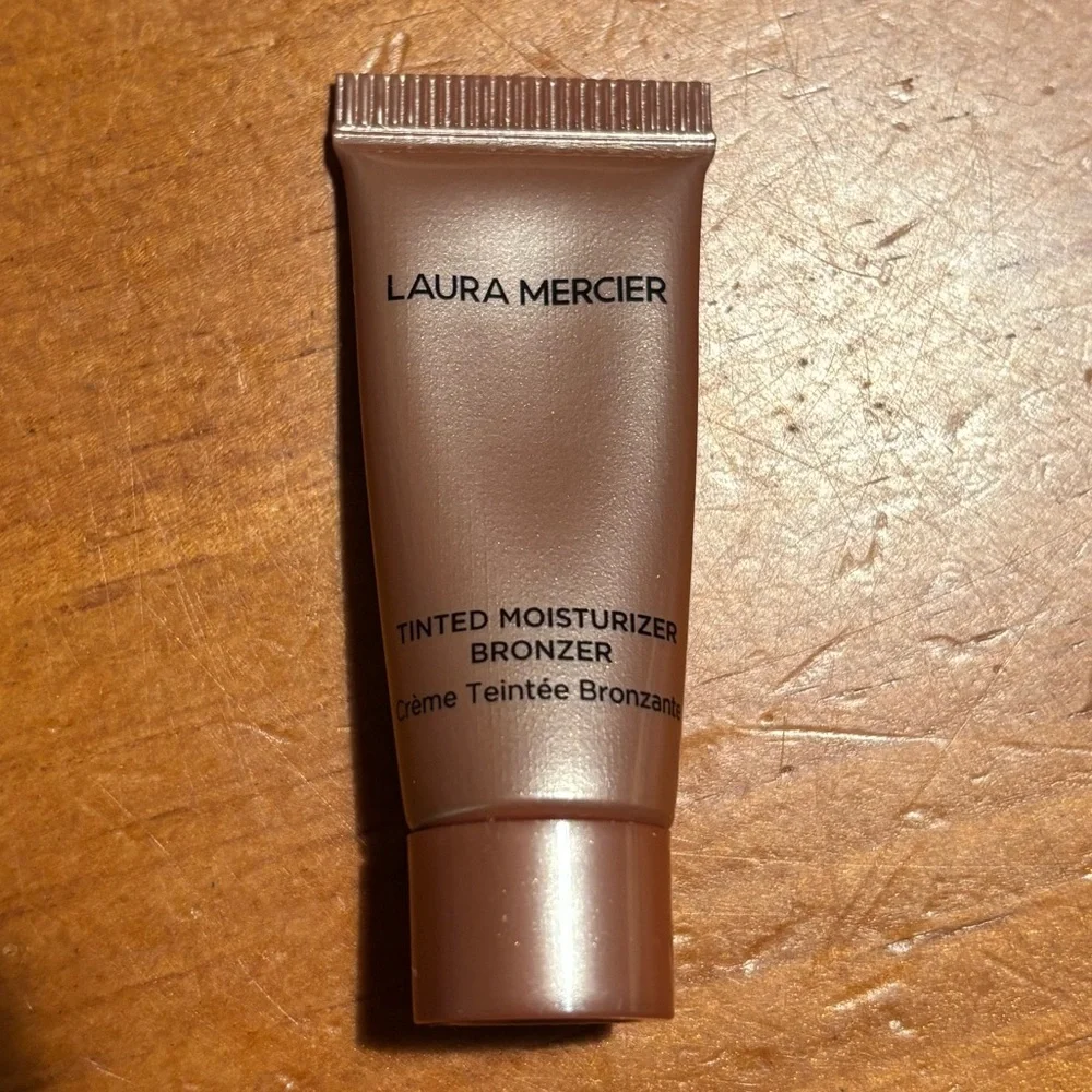 Laura Mercier Tinted Moisturizer Bronzer